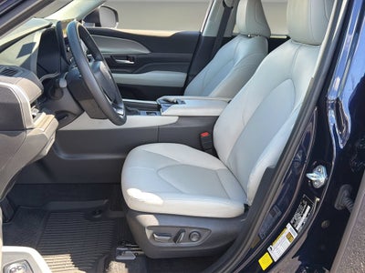 2025 Toyota Grand Highlander XLE