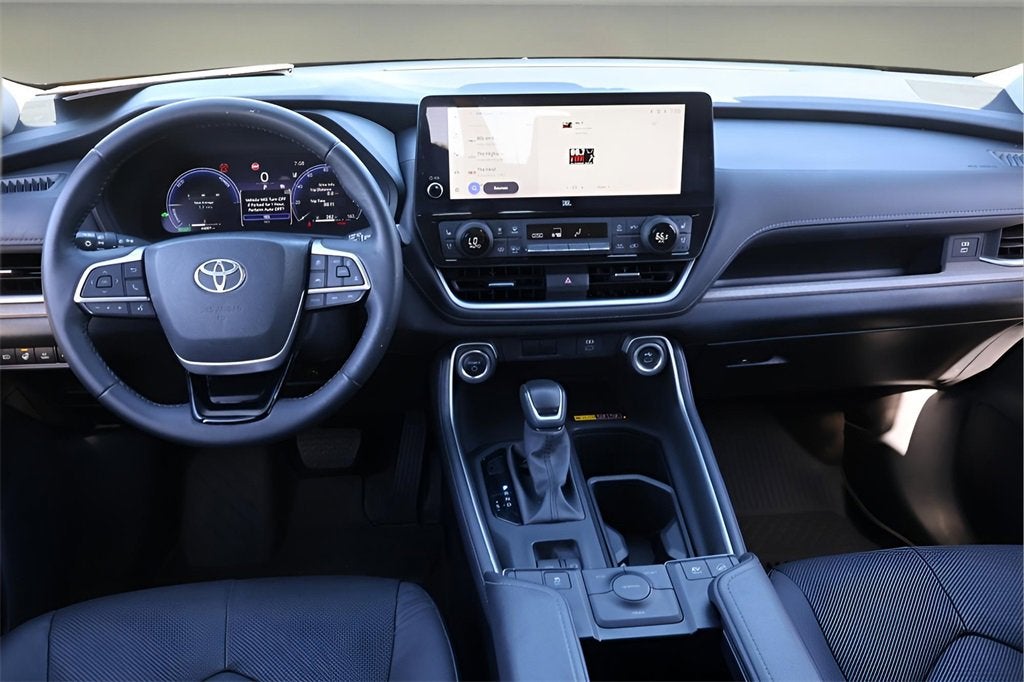 2024 Toyota Grand Highlander Hybrid XLE