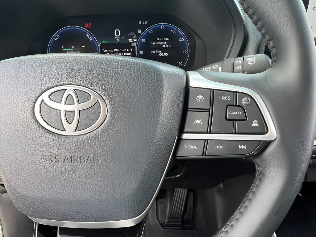2025 Toyota Grand Highlander Hybrid XLE