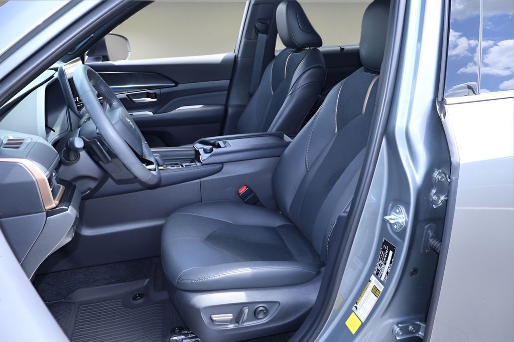 2025 Toyota Grand Highlander Hybrid MAX Limited