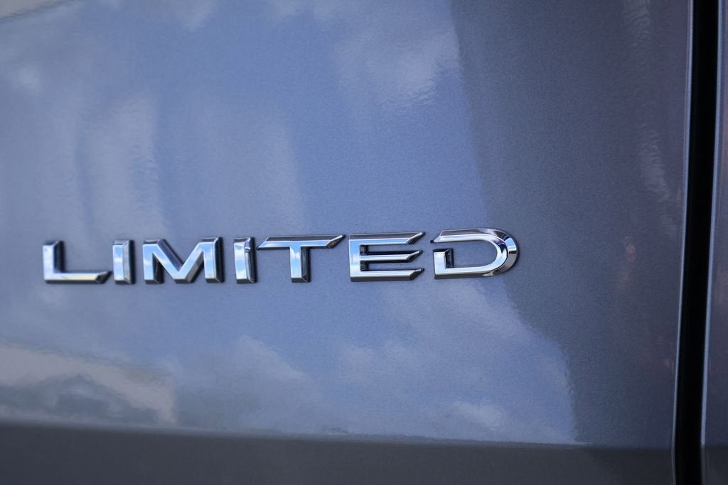 2025 Toyota Grand Highlander Hybrid MAX Limited