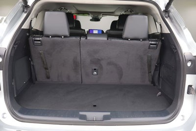 2024 Toyota Highlander Hybrid Platinum