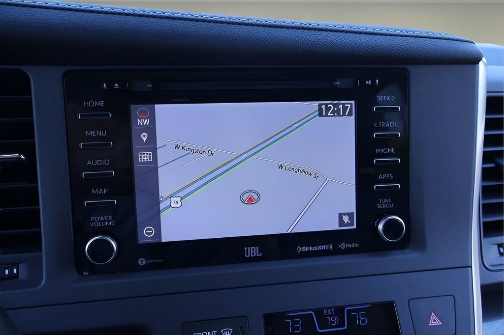 2019 Toyota Sienna SE