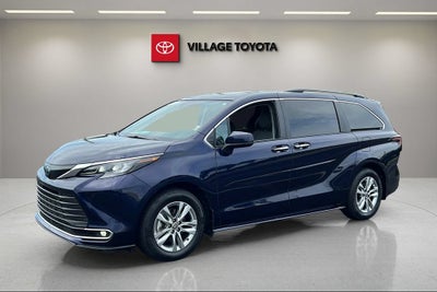 2024 Toyota Sienna XLE