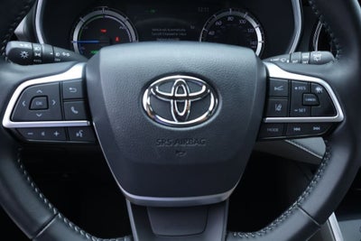 2025 Toyota Highlander Hybrid XLE