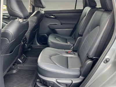 2026 Toyota Highlander Hybrid XLE