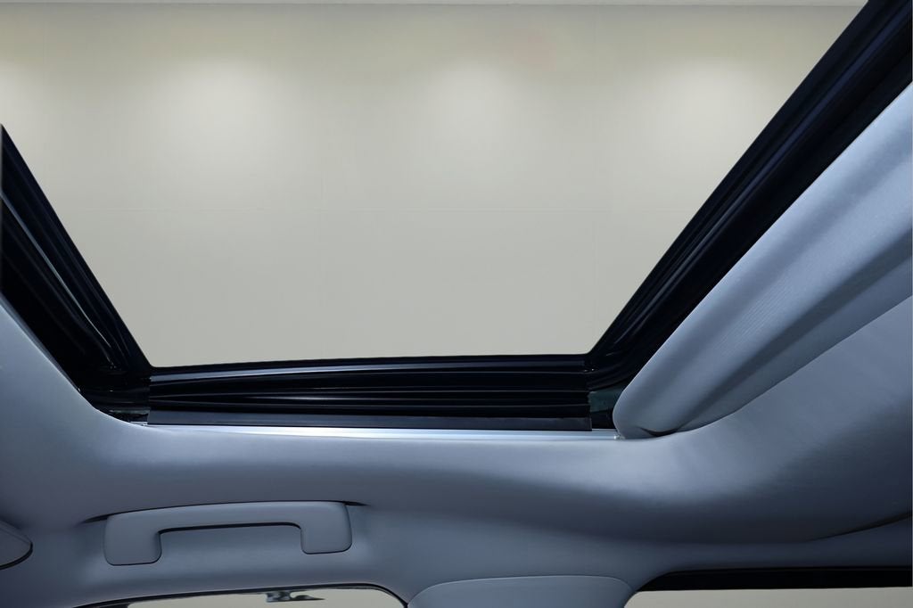 2025 Toyota Highlander Hybrid XLE