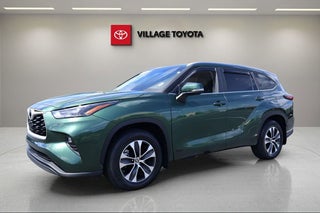 2025 Toyota Highlander Hybrid XLE