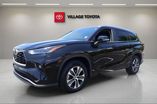 2024 Toyota Highlander LE