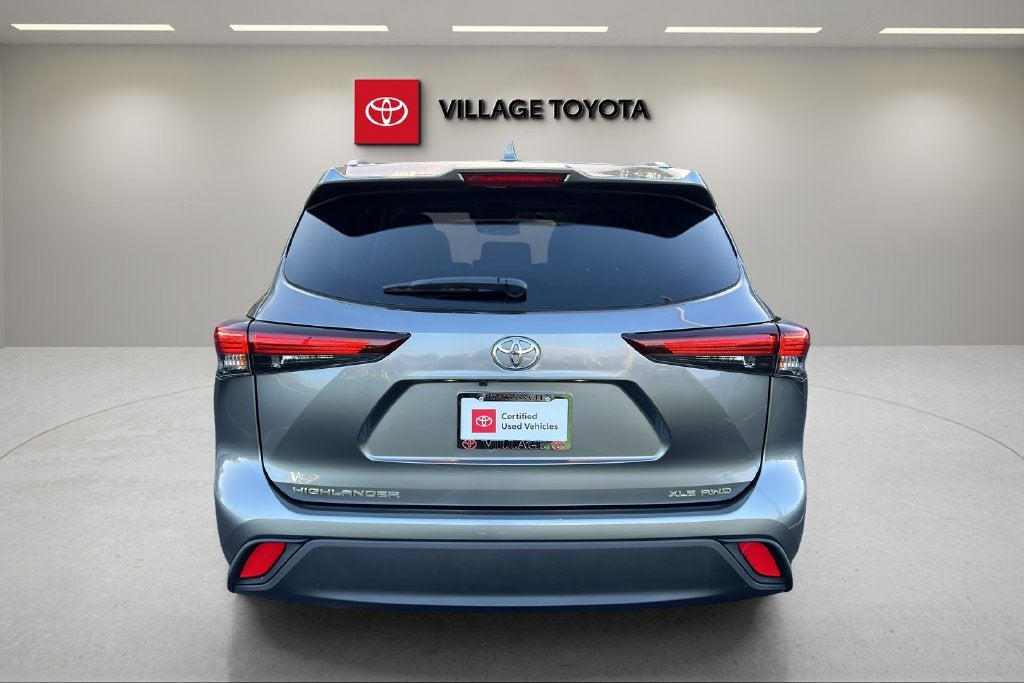 2026 Toyota Highlander XLE