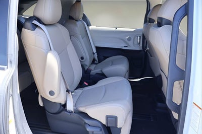 2021 Toyota Sienna Limited