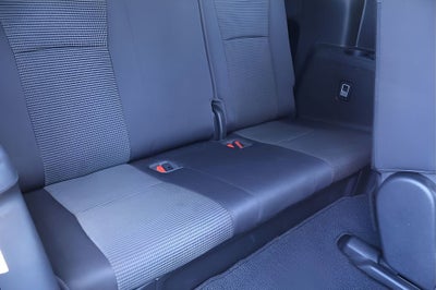 2020 Toyota Highlander LE