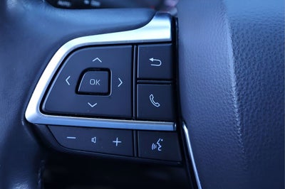 2020 Toyota Highlander LE