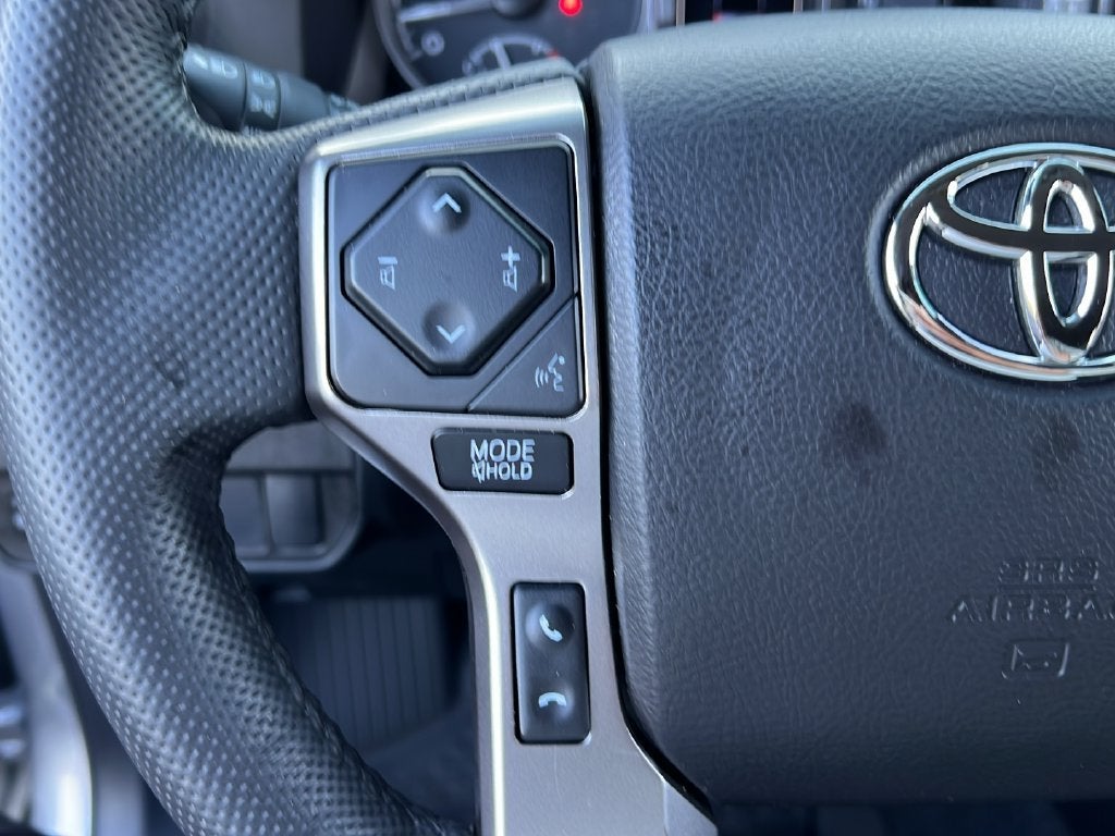 2021 Toyota Tacoma 2WD SR5