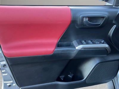 2021 Toyota Tacoma 2WD SR5