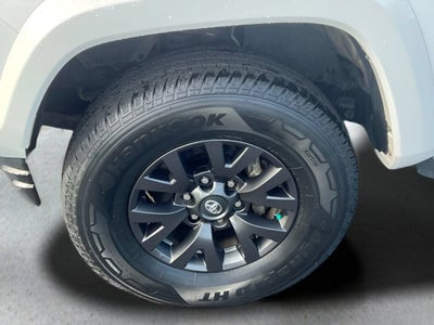 2021 Toyota Tacoma 4WD SR5