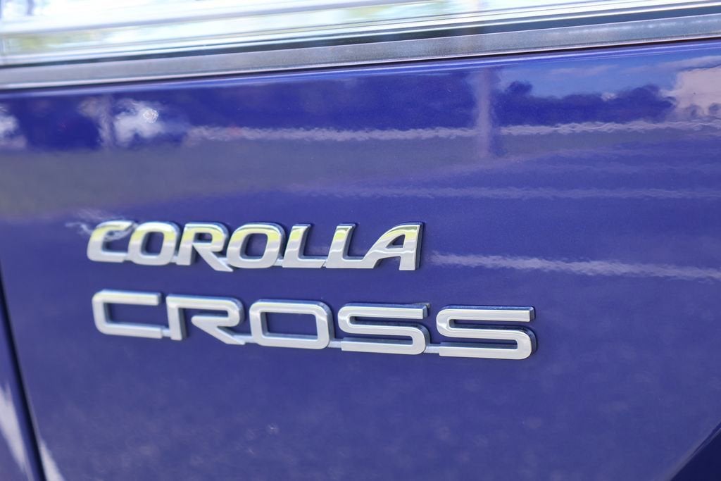 2025 Toyota Corolla Cross LE