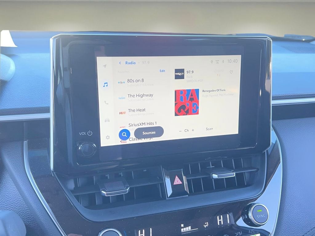 2024 Toyota Corolla Cross XLE