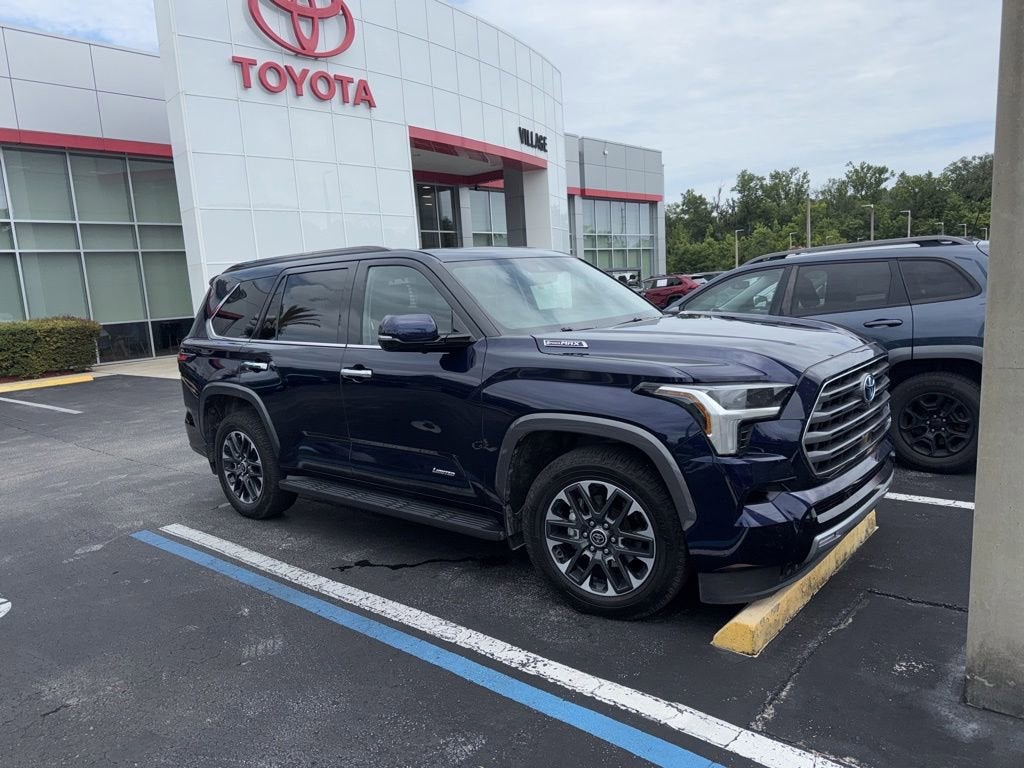 2023 Toyota Sequoia SR5