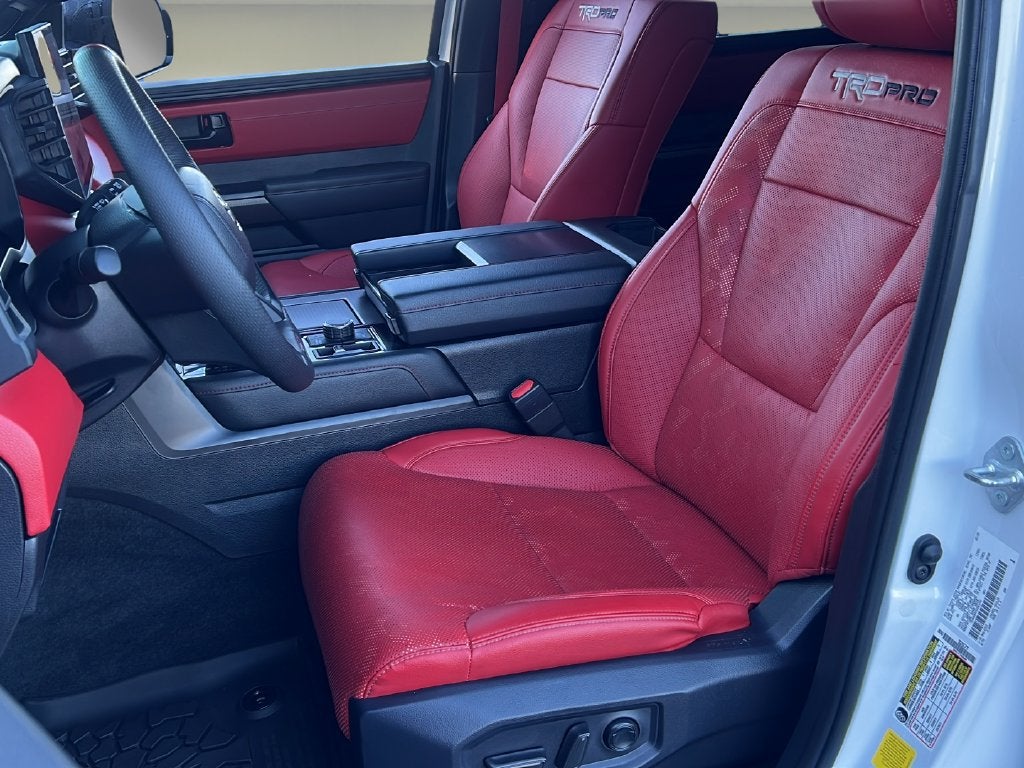 2025 Toyota Sequoia SR5