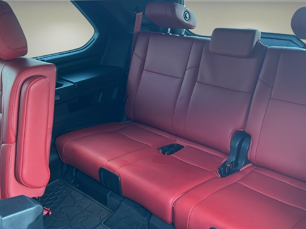 2025 Toyota Sequoia SR5