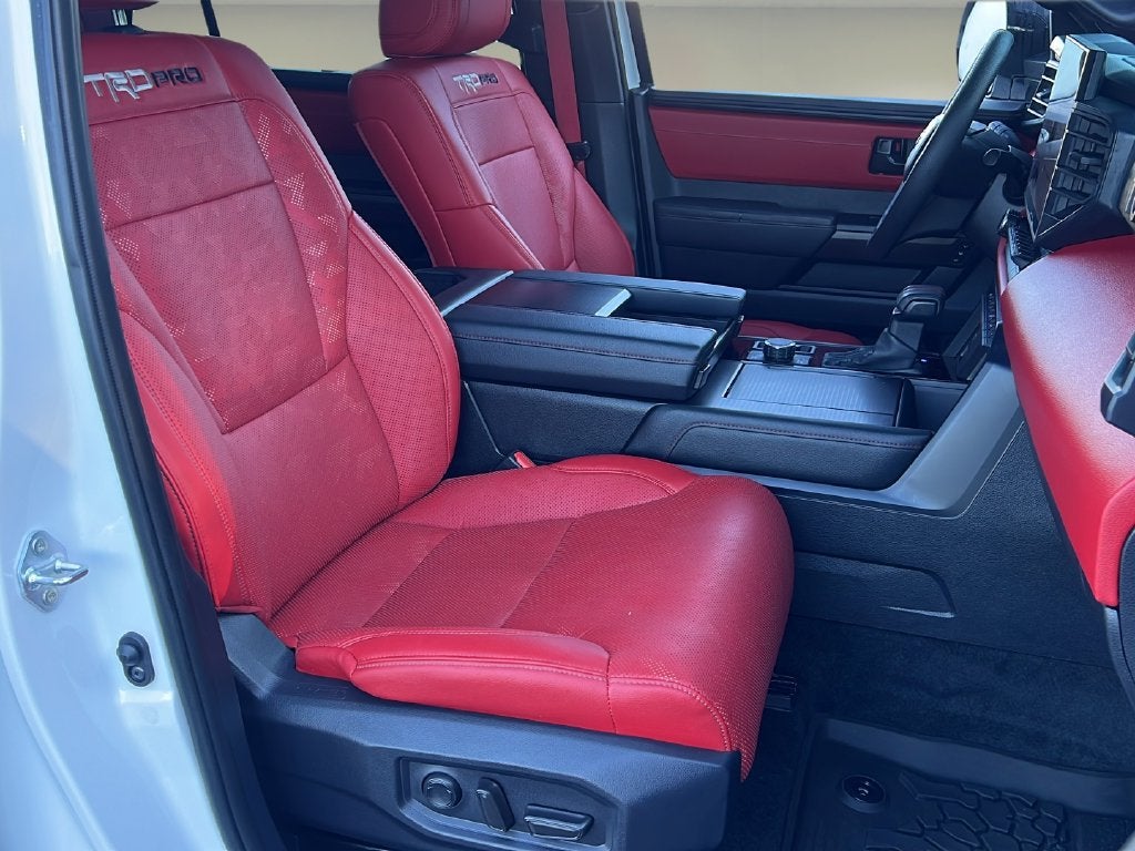 2025 Toyota Sequoia SR5