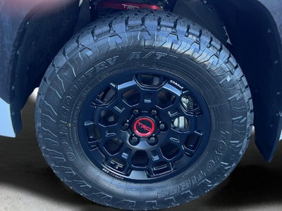 2025 Toyota Sequoia SR5