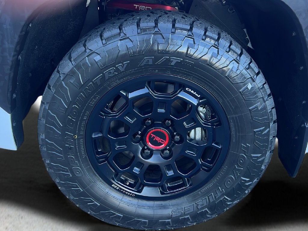 2025 Toyota Sequoia SR5