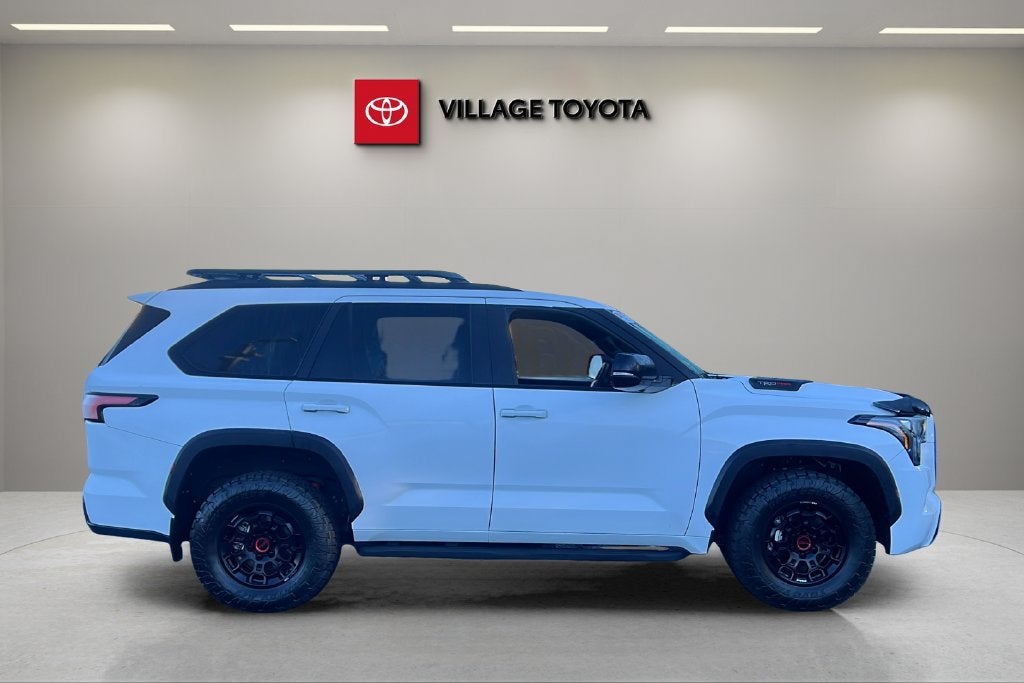 2025 Toyota Sequoia SR5