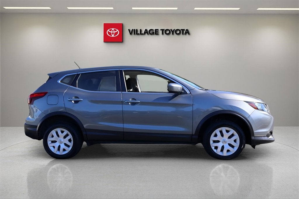 2018 Nissan Rogue Sport S