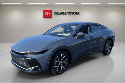 2025 Toyota Crown XLE