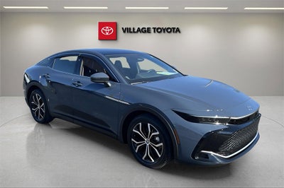 2025 Toyota Crown XLE