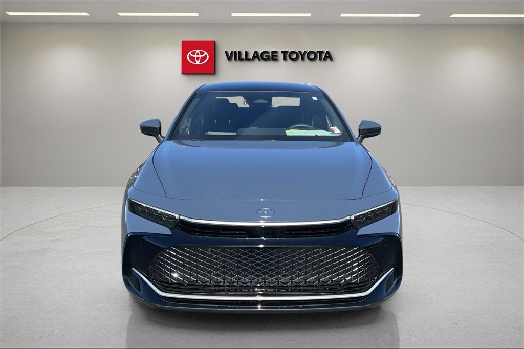 2025 Toyota Crown XLE