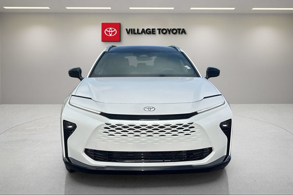 2026 Toyota Crown Signia XLE