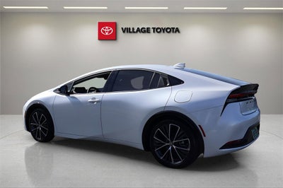 2025 Toyota Prius LE
