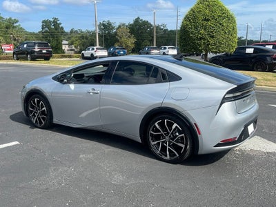 2024 Toyota Prius Prime SE