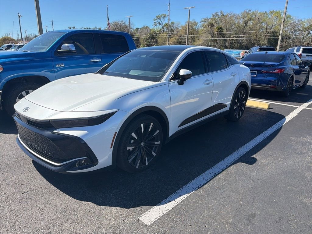 2024 Toyota Crown Platinum