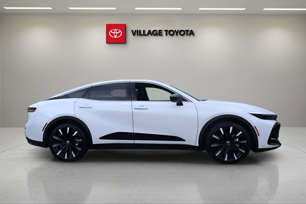 2026 Toyota Crown Platinum