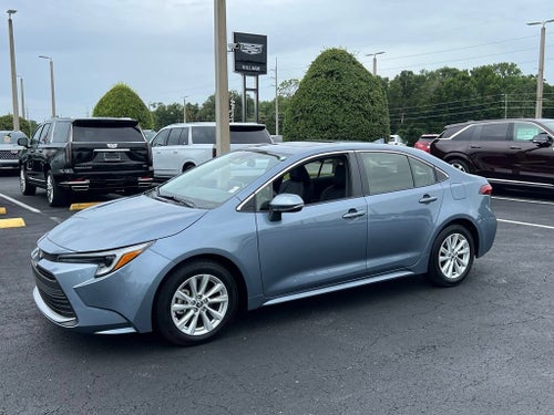 2025 Toyota Corolla Hybrid LE