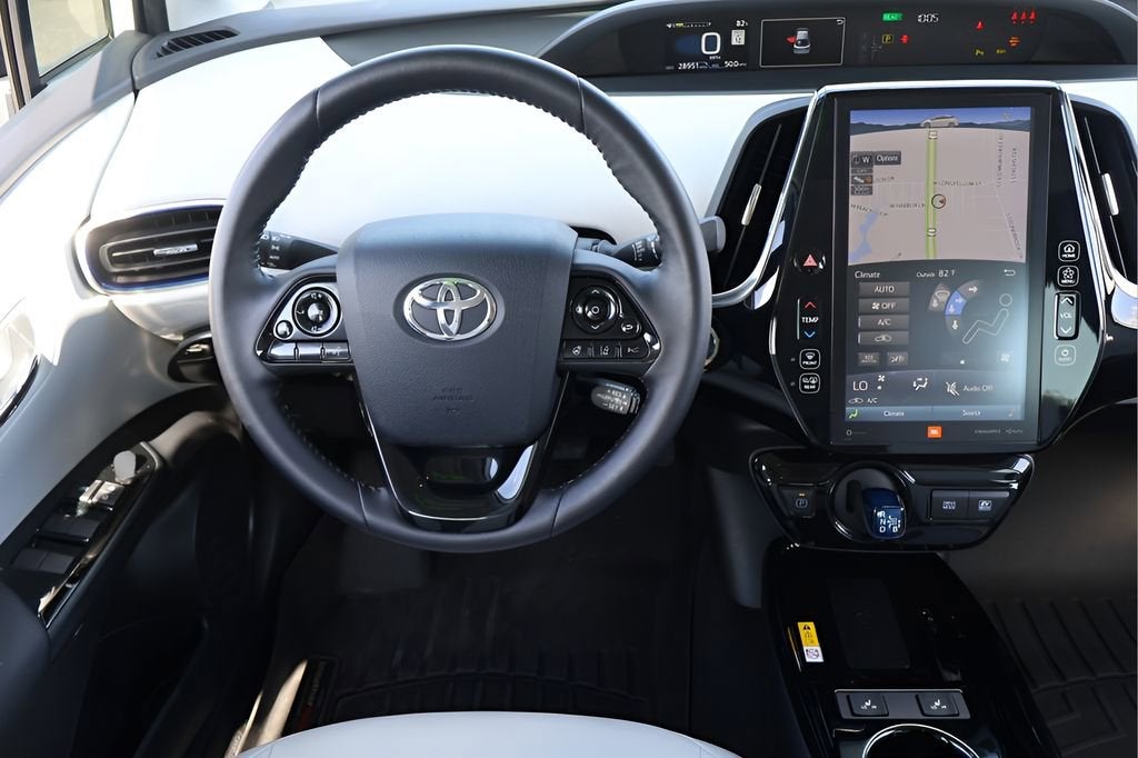 2021 Toyota Prius L Eco