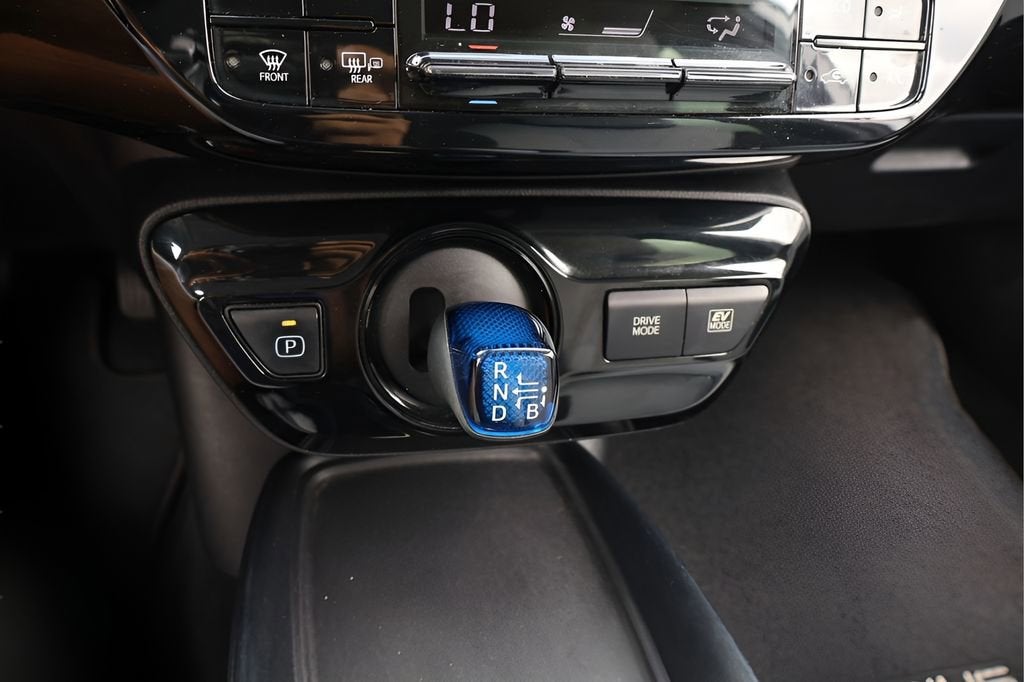 2020 Toyota Prius L Eco