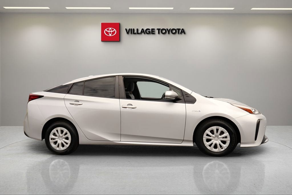 2020 Toyota Prius L Eco