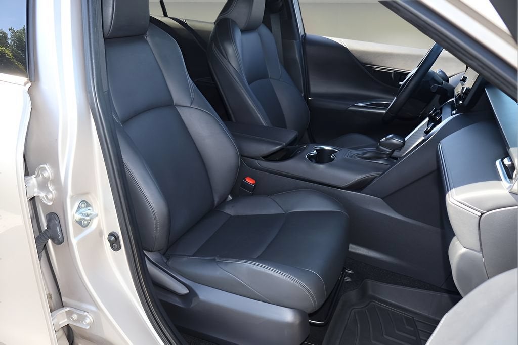 2022 Toyota Venza LE