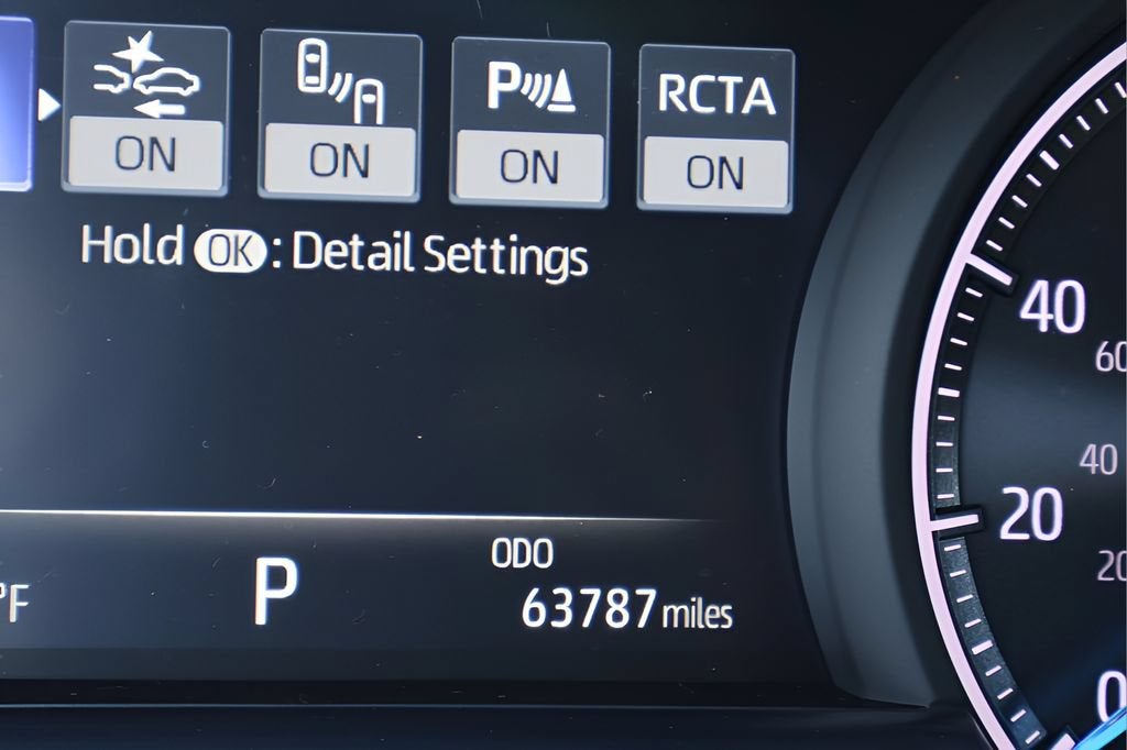 2022 Toyota Venza LE