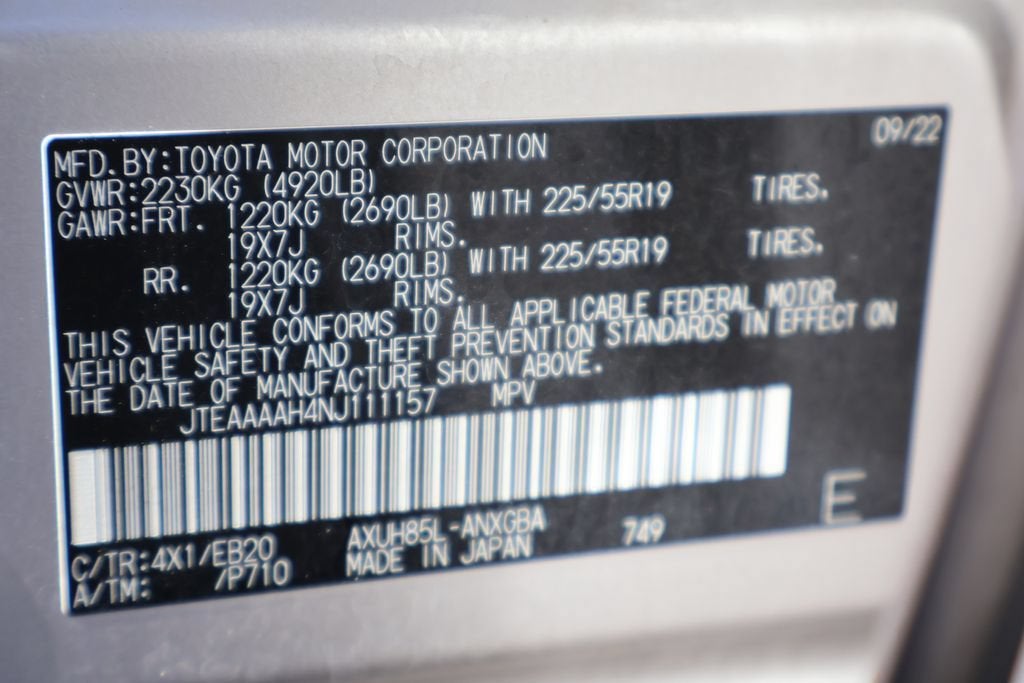 2022 Toyota Venza LE