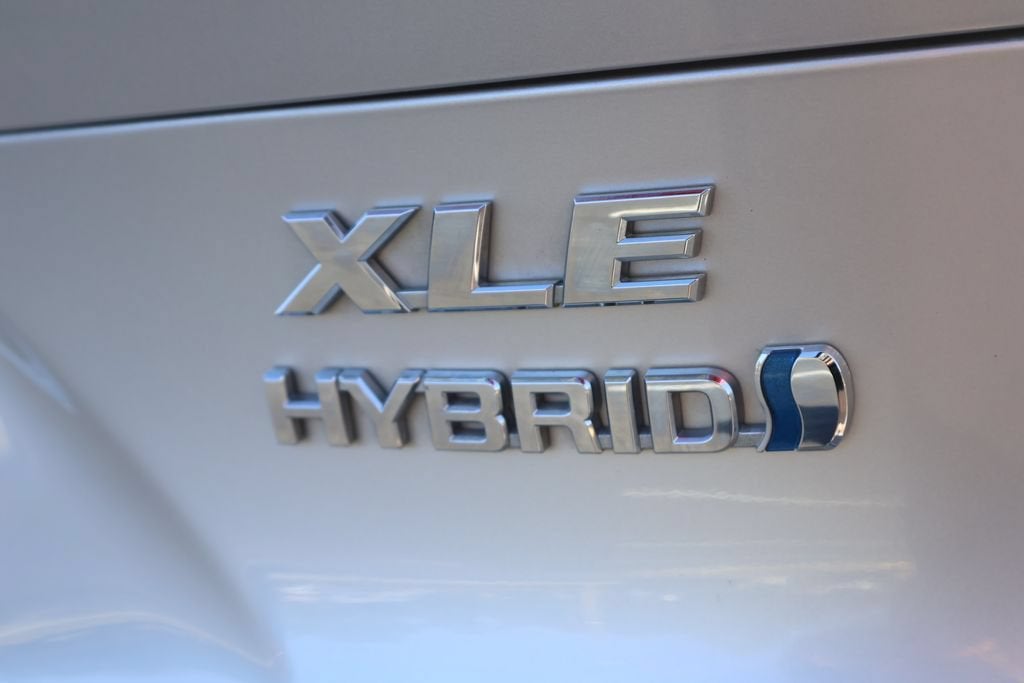 2022 Toyota Venza LE