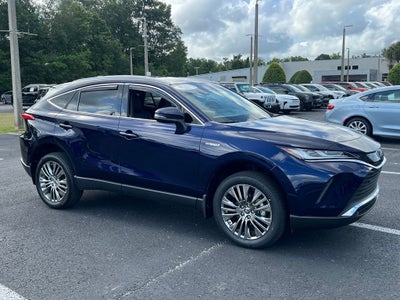 2023 Toyota Venza LE