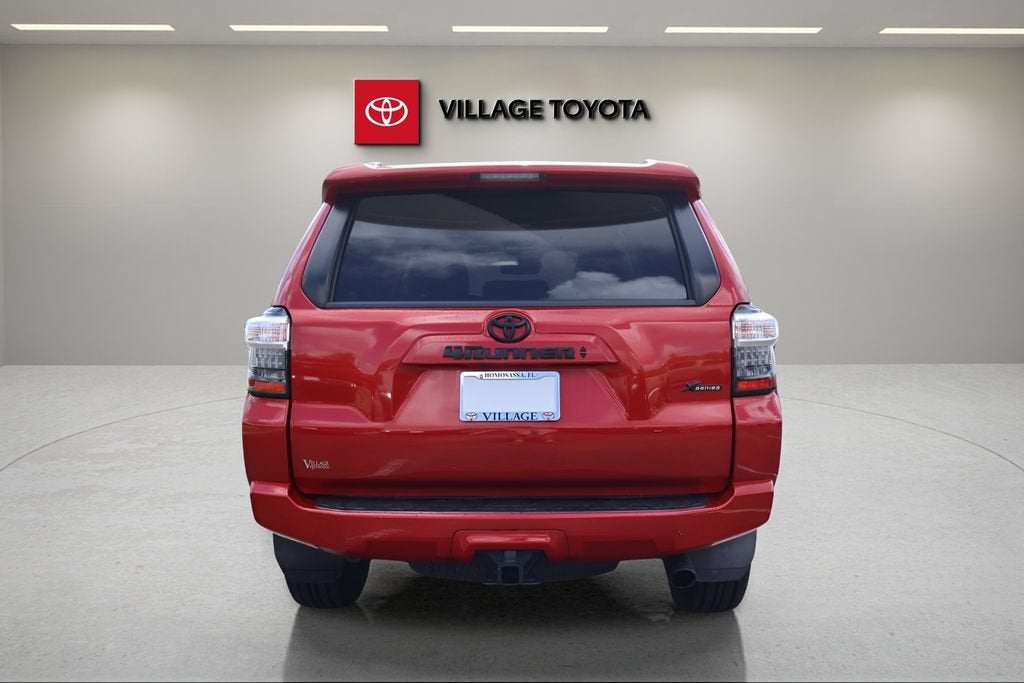 2022 Toyota 4Runner SR5