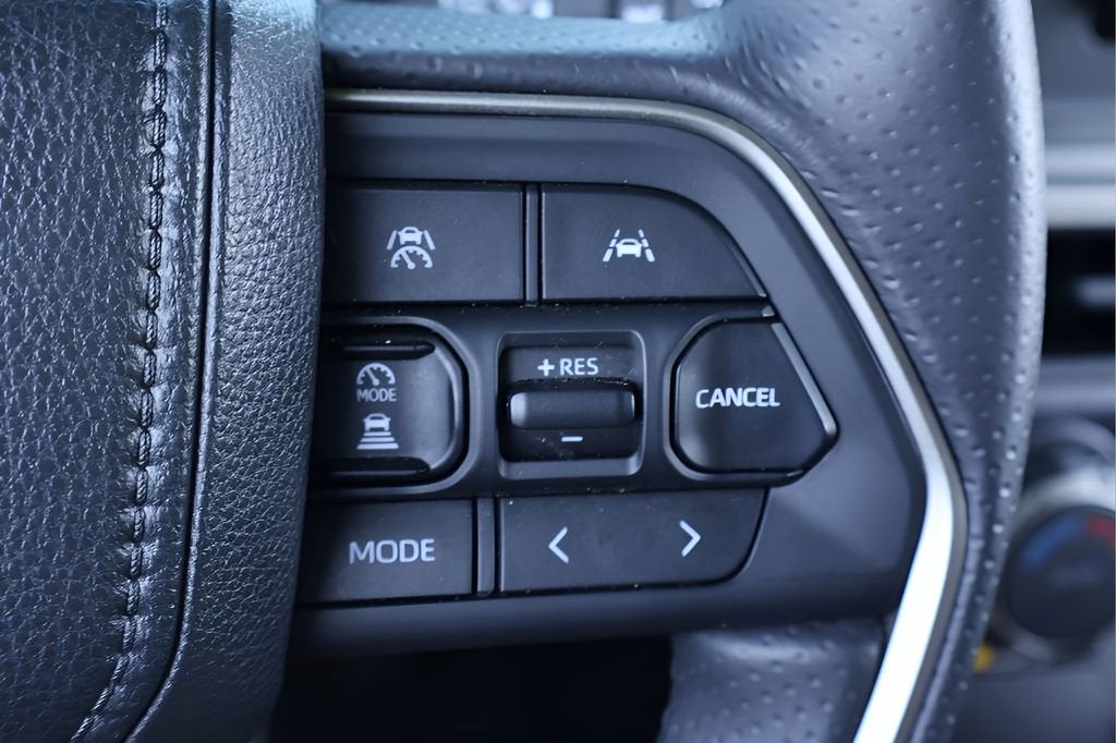 2025 Toyota 4Runner Hybrid TRD Off Road