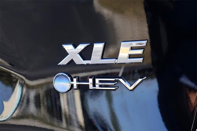 2025 Toyota RAV4 Hybrid XLE Premium